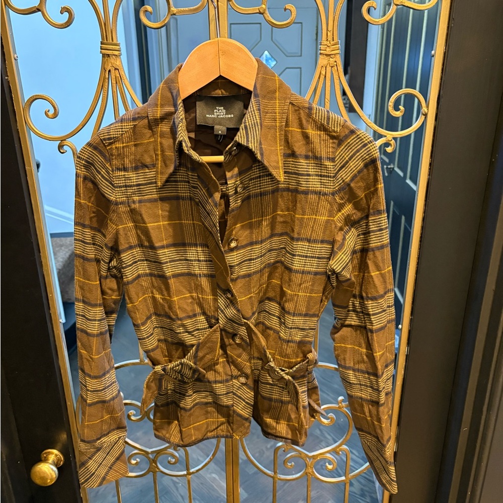 Marc Jacobs Tan and Brown Plaid shirt belt jacket current Marc jacoubs size 4